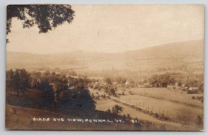 Cartão postal foto real RPPC Bird's Eye View of Pownal VT Vermont A46-