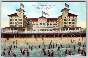 1910-20's HOTEL CHELSEA on OCEAN ATLANTIC CITY NJ AMERICAN FLAGS BEACHPOSTCARD