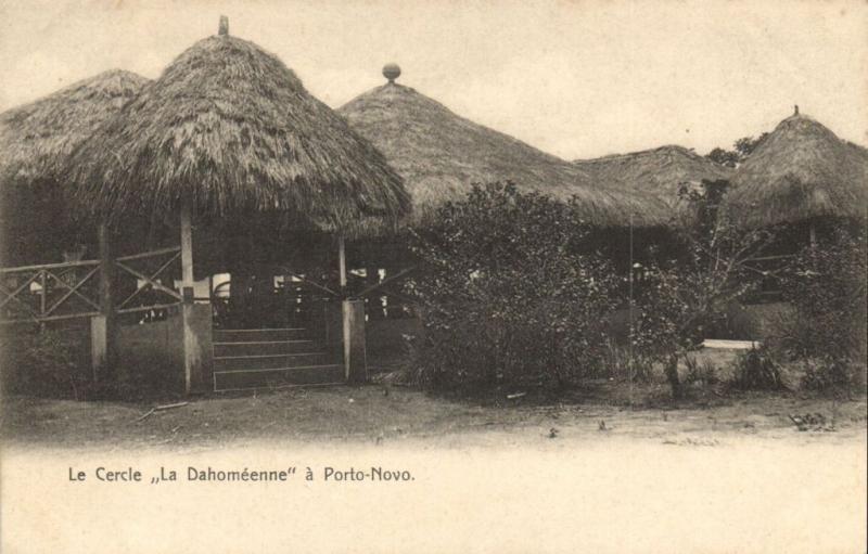 CPA Dahomey Afrique - La Dahoméenne á Porto-Novo (86872)