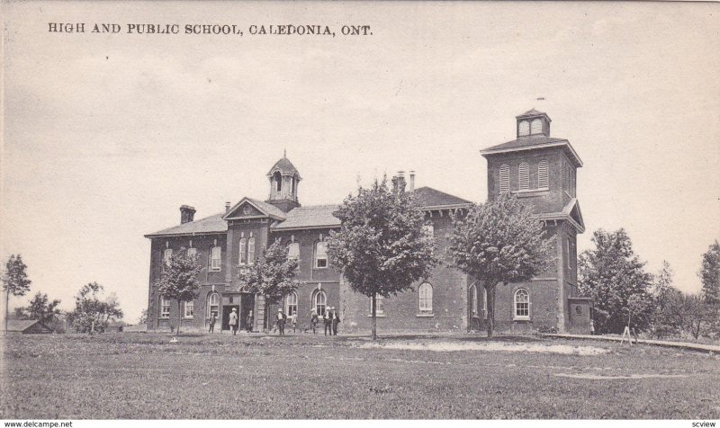 CALEDONIA , Ontario , Canada , 1900-10s ; High & Public School