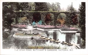 Victoria British Columbia Canada 1940s Postcard Butchart's Gardens Star Pond