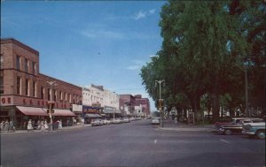 Marshalltown Iowa IA Court House Square Classic Cars Vintage Postcard