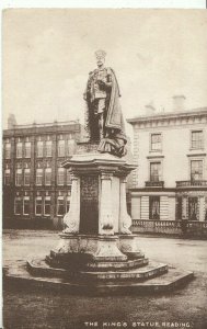 Berkshire Postcard - The King's Statue - Reading   A7184