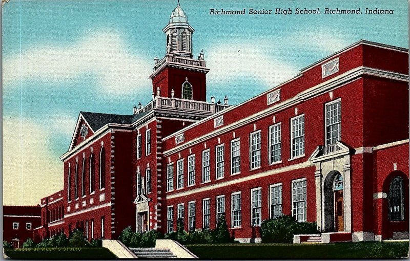 1930s RICHMOND INDIANA RICHMOND SENIOR HIGH SCHOOL LINEN POSTCARD 38-208