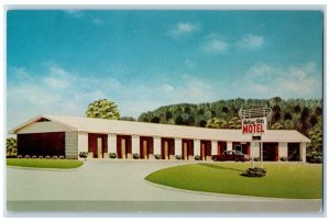 c1960 Rolling Hills Motel Highway Exterior Building Hardy Arkansas AK Postcard 