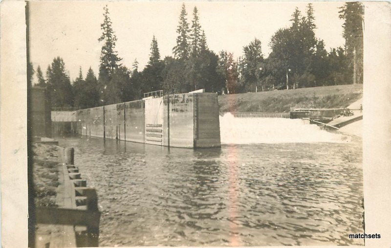 1909 Lafayette Oregon Lock Dam Yamhill River RPPC Real photo postcard