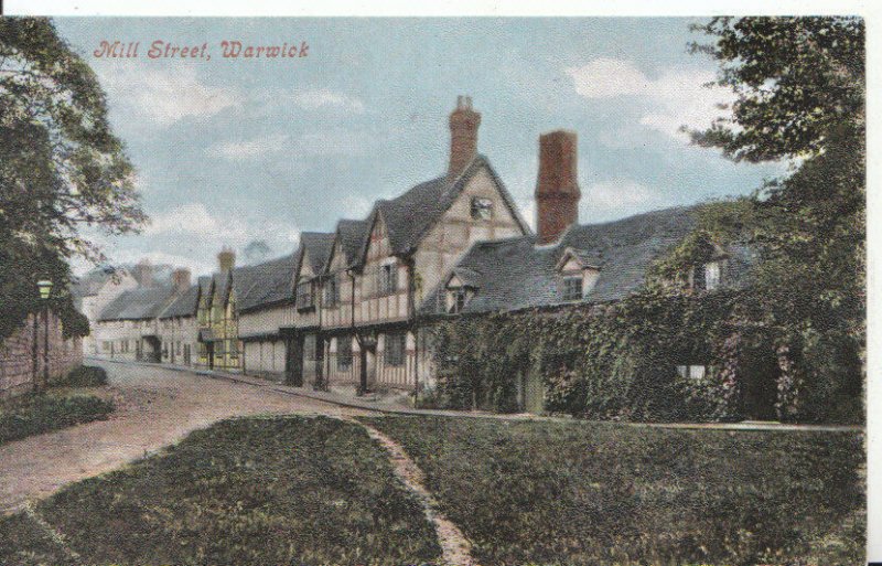 Warwickshire Postcard - Mill Street - Warwick - Ref 4642A