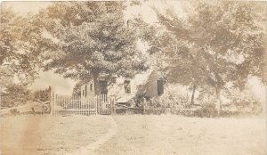 J5/ Indianola Iowa RPPC Postcard c1910 Home Residence Fence 67