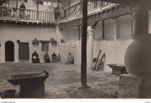 RP, TOLEDO, Spain, 1900-10s ; Patio of Home