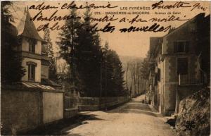 CPA BAGNERES-de-BIGORRE - Avenue de Salut (281582)