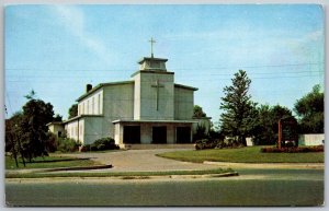 Bainbridge Maryland 1956 Postcard Center Chapl US Naval Training Center