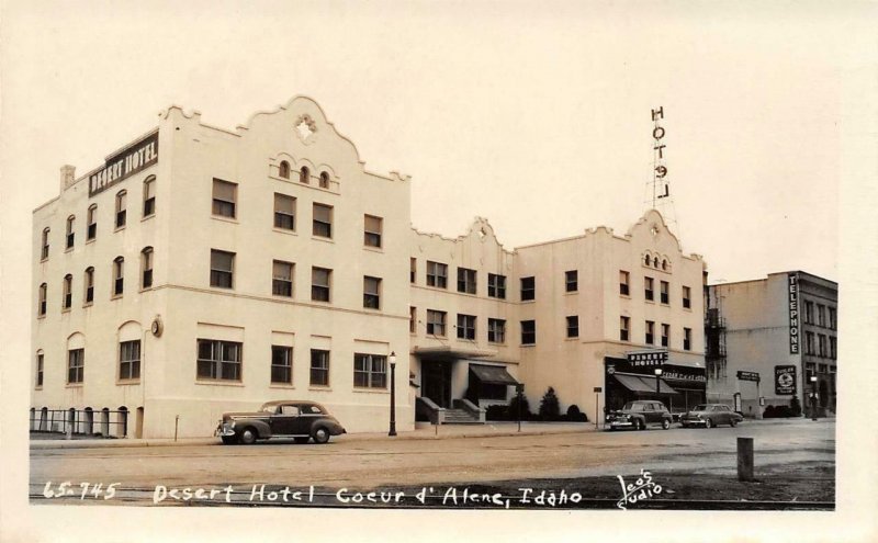 RPPC DESERT HOTEL Coeur d'Alene, Idaho c1940s Vintage Photo Postcard