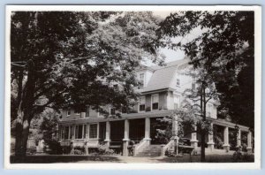 RPPC THE JUSTAMERE LODGE*LAKE HOPATCONG NEW JERSEY*NJ*1950's ERA PHOTO POSTCARD 