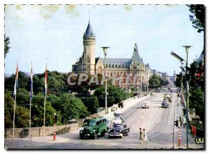 Postcard Modern Luxembourg Caisse d'Epargne and the Avenue de la Liberte