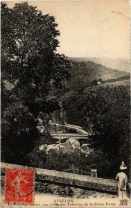 CPA AVALLON - Le Pont au COUSIN vue prise des Terreaux de la Pette Por (108400)