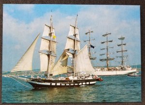 [AG] P830 England UK Sailing Ship Vehicle Transport (postcard) *New