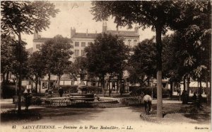CPA St-ÉTIENNE Fontaine de la Place Badouillere (400036)