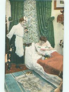 Divided-Back PRETTY WOMAN Risque Interest Postcard AA8442