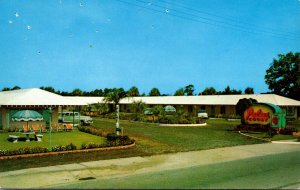 Georgia Brunswick Palms Court