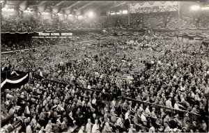 RPPC Chicago Republican National Convention Intl Amphitheater 1952 Postcard W4