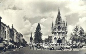 Markt met Stadhuis Gouda Netherlands 1960 