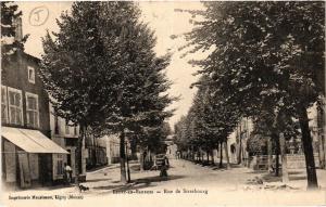 CPA LIGNY-en-BARROIS - Rue de Strasbourg (432850)