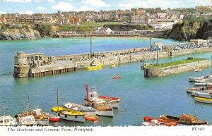 uk7149 harbour and general view newquay  uk