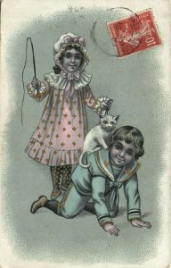 PC CATS, BOY AND GIRL PLAYING WITH KITTEN, Vintage Postcard (b38501)