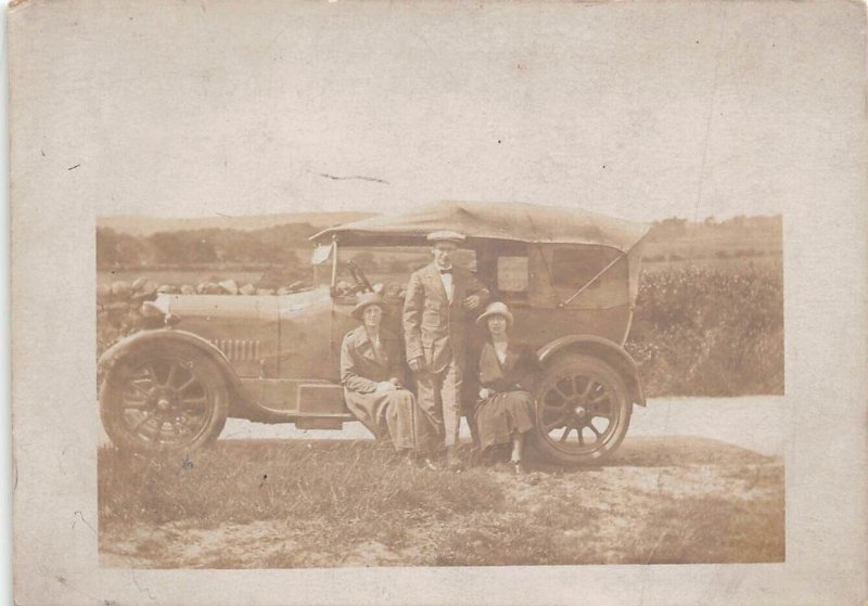 L101 Automobile Car social history family portrait real photo postcard