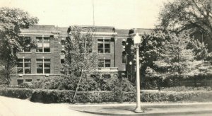 Central High School Building in Wadsworth, Ohio Vintage Postcard P6