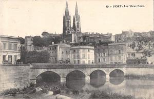 BF10372 le vieux ponts niort france        France