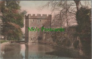 Somerset Postcard - Palace Gate House and Moat, Wells RS27340