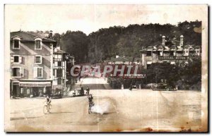 Old Postcard St Jean Pied de Port Square Motor Running