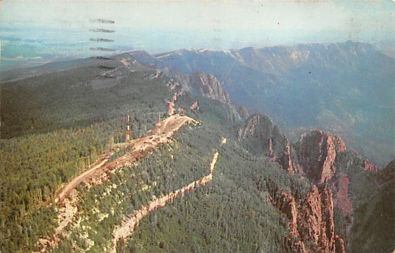 Image: Sandia Mountains ~ Albuquerque, New Mexico, USA