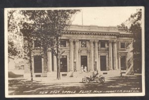 RPPC FLINT MICHIGAN US POST OFFICE BUILDING OLD CAR REAL PHOTO POSTCARD