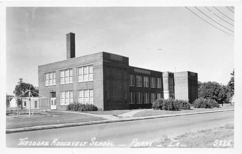 Perry Iowa~Theodore Roosevelt School~Playground~1959 Real Photo Postcard