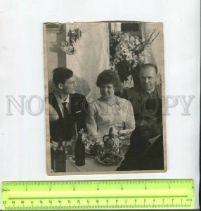 467252 USSR 1930-years holiday feast wedding photo