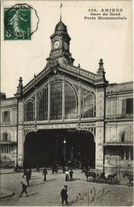 CPA AMIENS Gare du Nord Porte Mon.ale (121200)