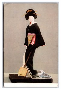 Geisha Woman Trtaditional Dress  Japan UNP DB Postcard L20