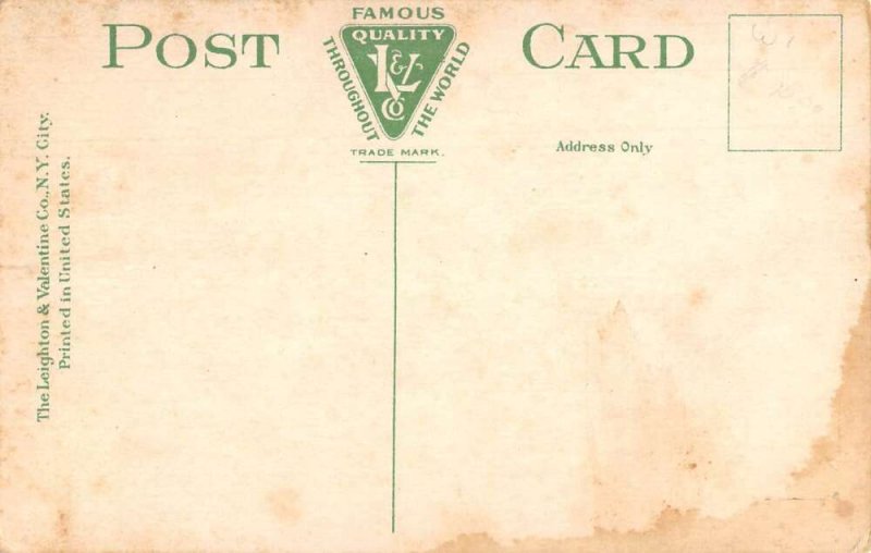 New London Connecticut Montauk Steamboat Co Steamer Wyandotte Postcard AA32245