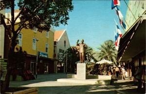 CPM AK Gomez Plein in the Center of Curacao CURACAO (729965)