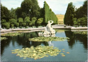 Postcard Austria Vienna  - Schonbrunn Palace - view from gardens