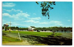 1965 Eagle Motel, Freeport, Maine Postcard *5D