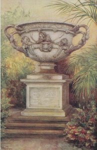 Warwickshire Postcard - Warwick Castle, The Vase   A9933