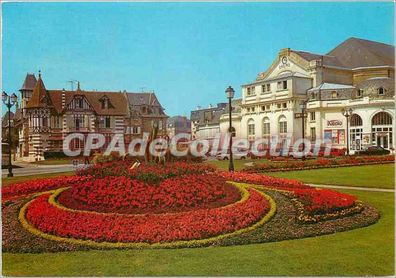 Postcard Moderne Cabourg (Calvados) Beach Casino Flowers and garden