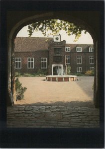 London Postcard - Tudor Arch & West Courtyard, Fulham Palace RR13252