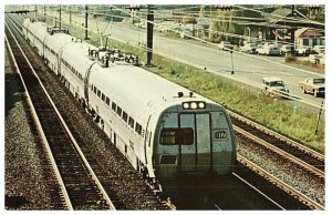 The Penn Central Metroliner at Croyden PA Vintage Postcard
