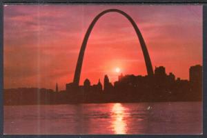 Gateway Arch,St Louis,MO BIN