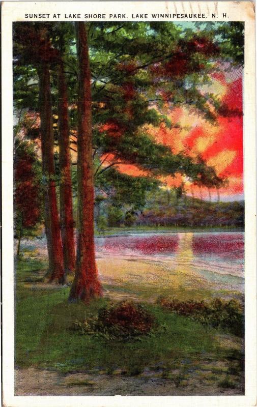 Sunset at Lake Shore Park, Lake Winnipesaukee New Hampshire c1941 Postcard J07