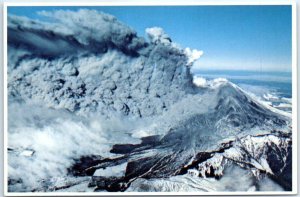 Postcard - Mount St. Helens Erupts - Southwestern Washington